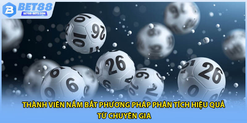 Thành viên nắm bắt phương pháp phân tích hiệu quả từ chuyên gia